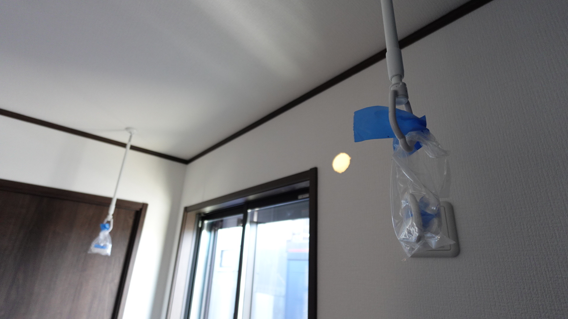 雨の日や悪天候時だけでなく、花粉の季節も大活躍の室内物干し
 loading=