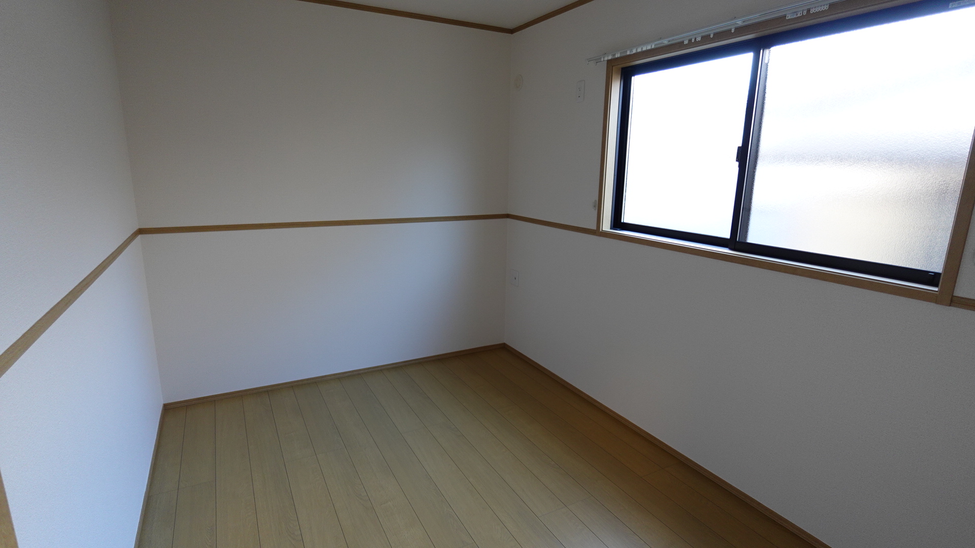 5.1帖の洋室  loading=