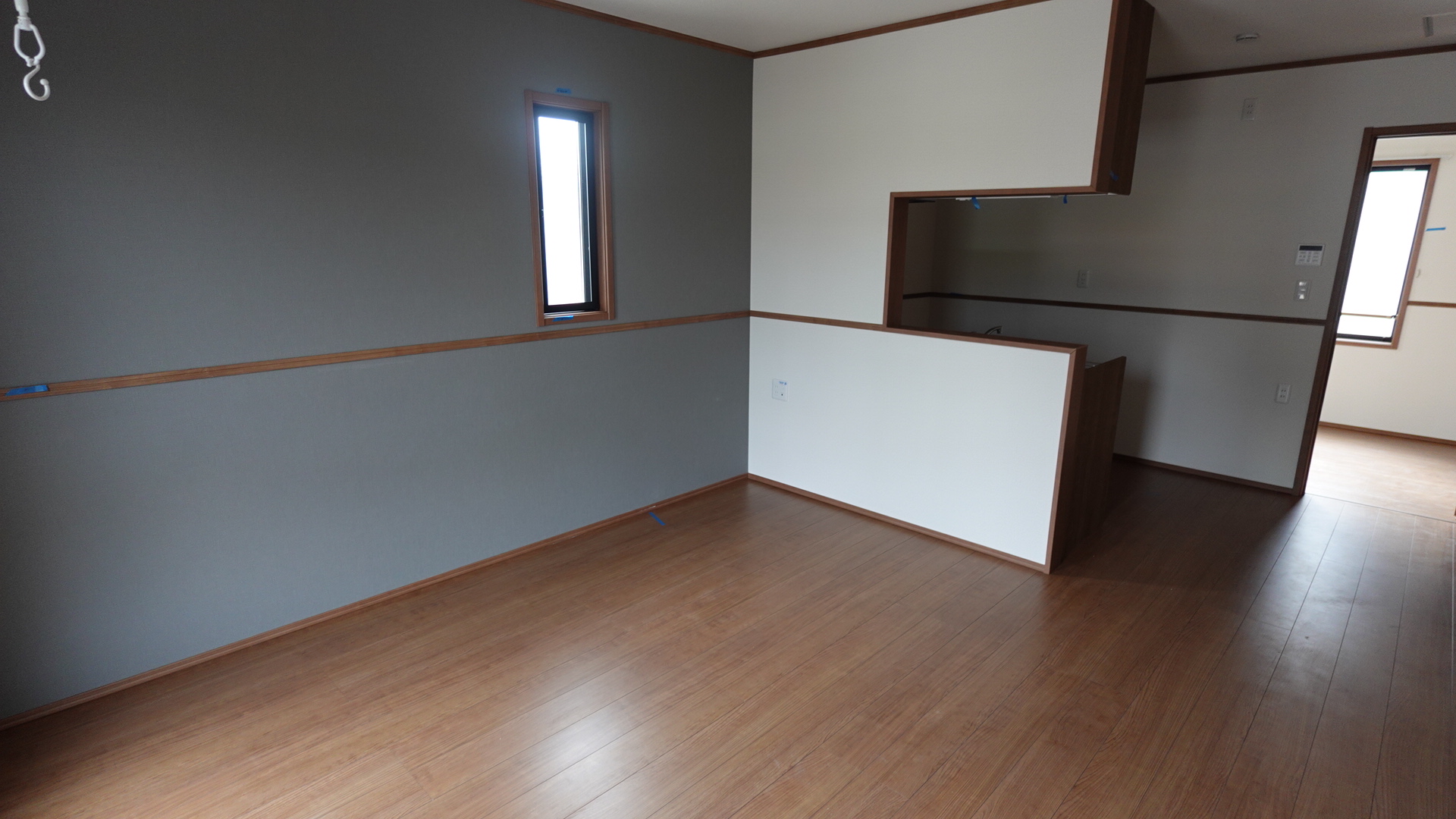 LDKの広さは11.7帖 loading=