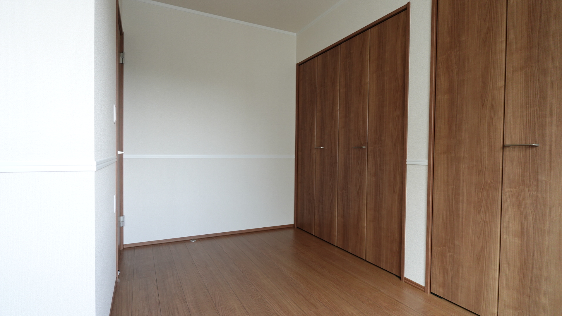 1間幅（約180cm）のクローゼットが2カ所 loading=